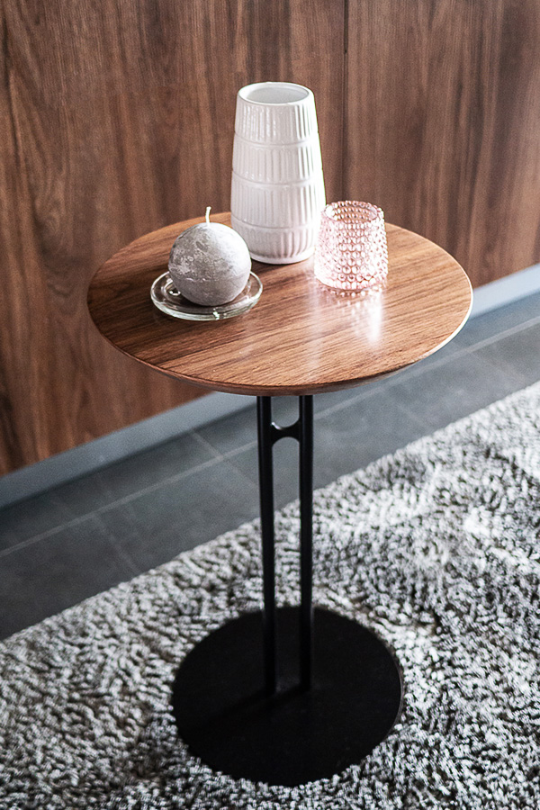 Кофейный столики Theo с натуральным шпоном в стиле минимализм от Лансот